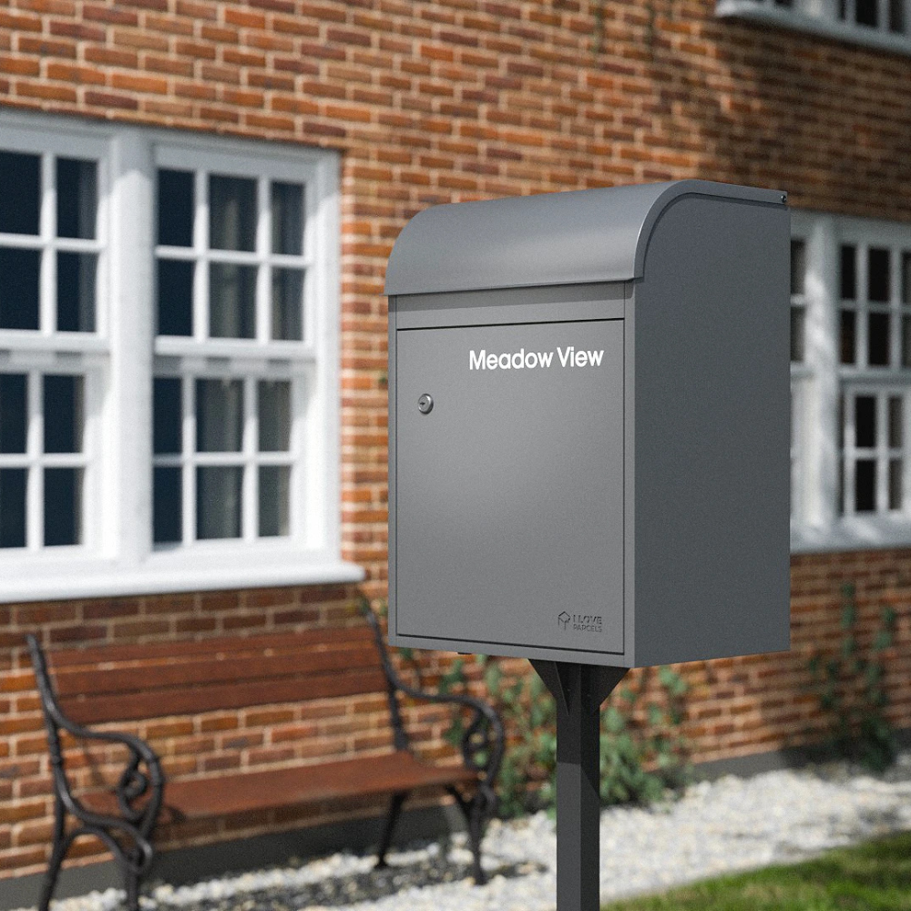 Fulham Medium Post Mounted Parcel Box - Anthracite Lifestyle